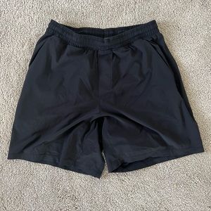 Lululemon Men’s Pacebreaker Athletic Shorts Medium